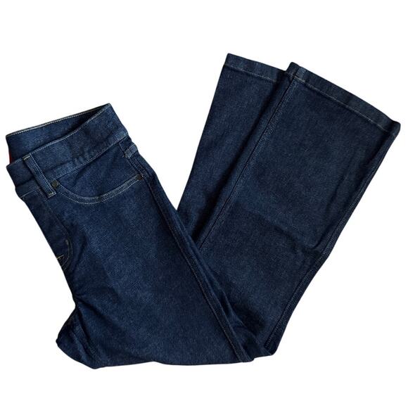 Spanx Kick Flare Original EveryWear Jeans Raw Indigo Size Small Petite - Picture 7 of 10